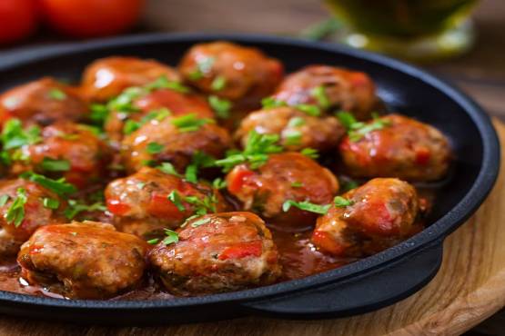 Veg. Manchurian (Dry /Gravy)