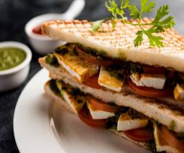 Paneer Tikka Sandwich 